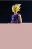 Figurine Son Goku Super Saiyan - La Transformation Épique!