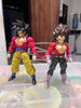 Figurines Vegeta, Son Goku et Gogeta Super Saiyan 4