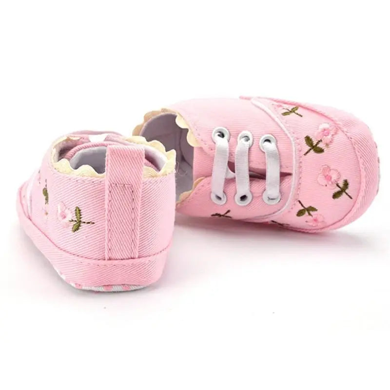 Chaussures brodée pour bébé fille