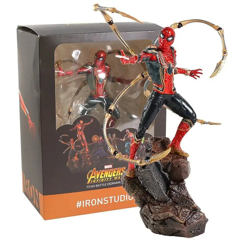 Figurine Super Héros Spiderman sur Rocher