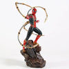 Figurine Super Héros Spiderman sur Rocher