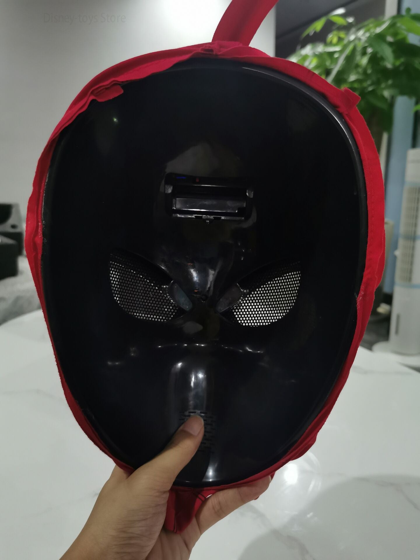 Masque Spider-Man électronique télécommandé