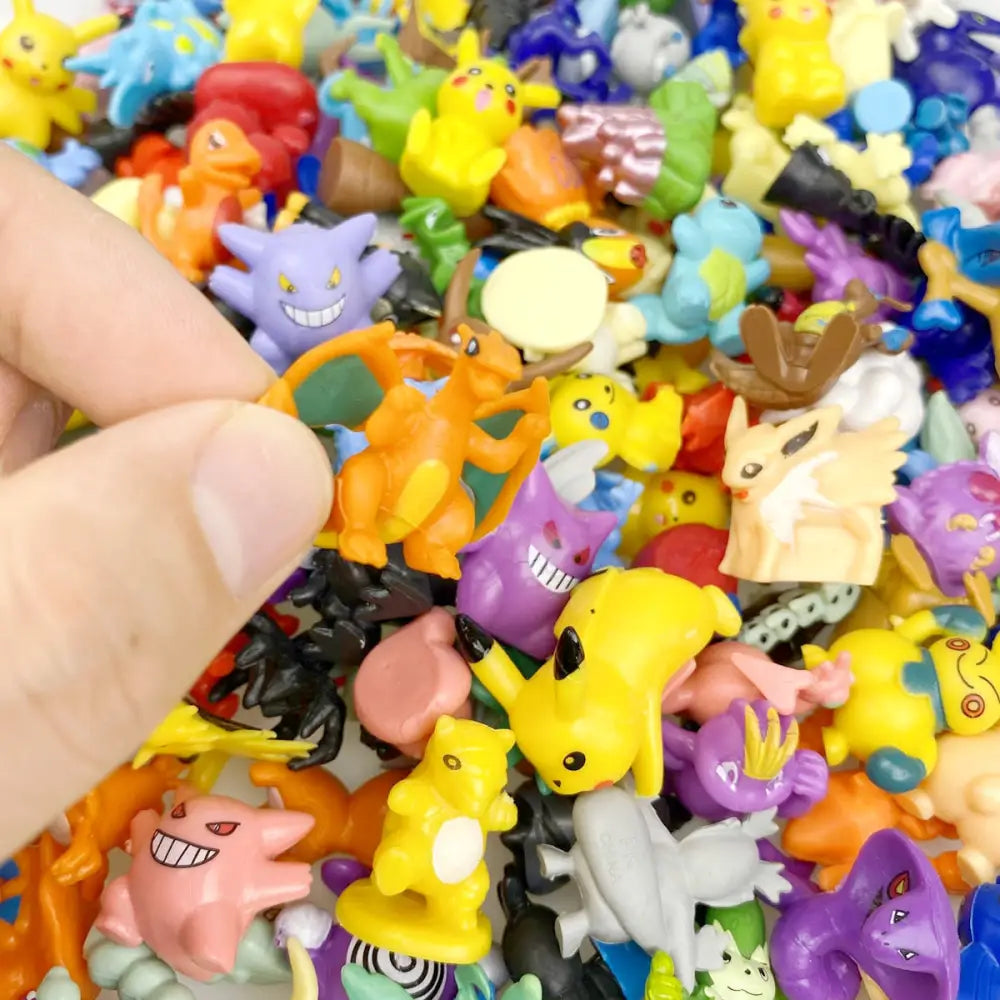 Pack 24 figurines Pokémon Elfe