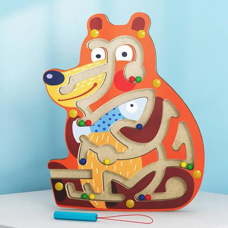 Puzzle de labyrinthe en bois en forme d'animal